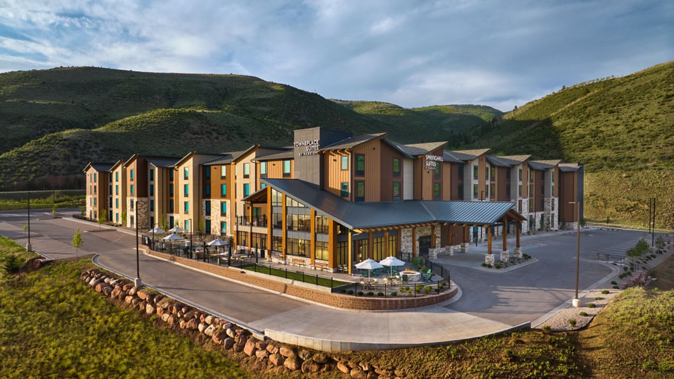 Town place suites and Springhill suites exterior